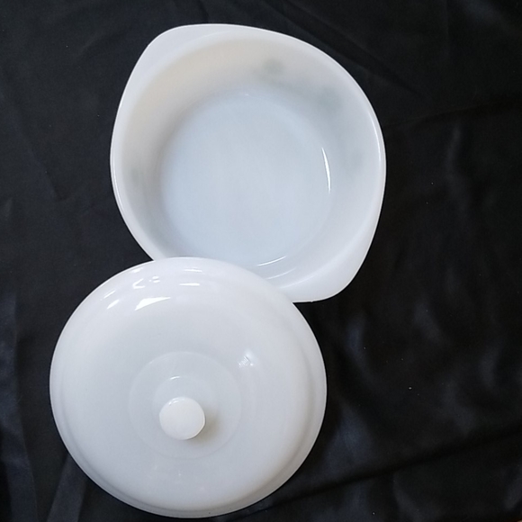 🥘VINTAGE 2 QT GLASBAKE CASSEROLE - Picture 2 of 5